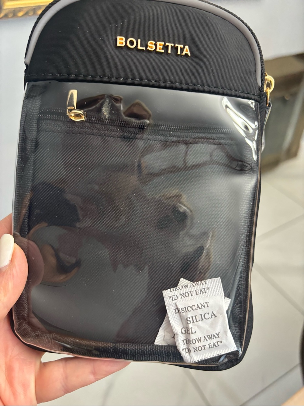 NEW. Bolsetta Black/clear - Magnetic waist Pouch - inside pocket RFID blocking